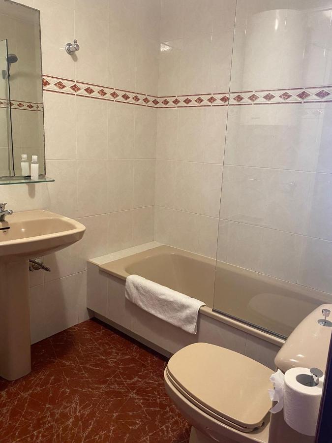 Apartamento Plaza Del Parque Вилануева де Ароса Екстериор снимка